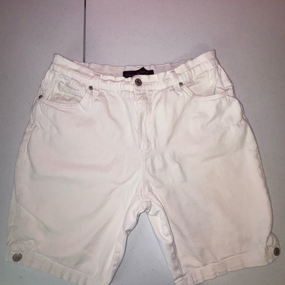 Gloria Vanderbilt Women’s Cream Jean Shorts